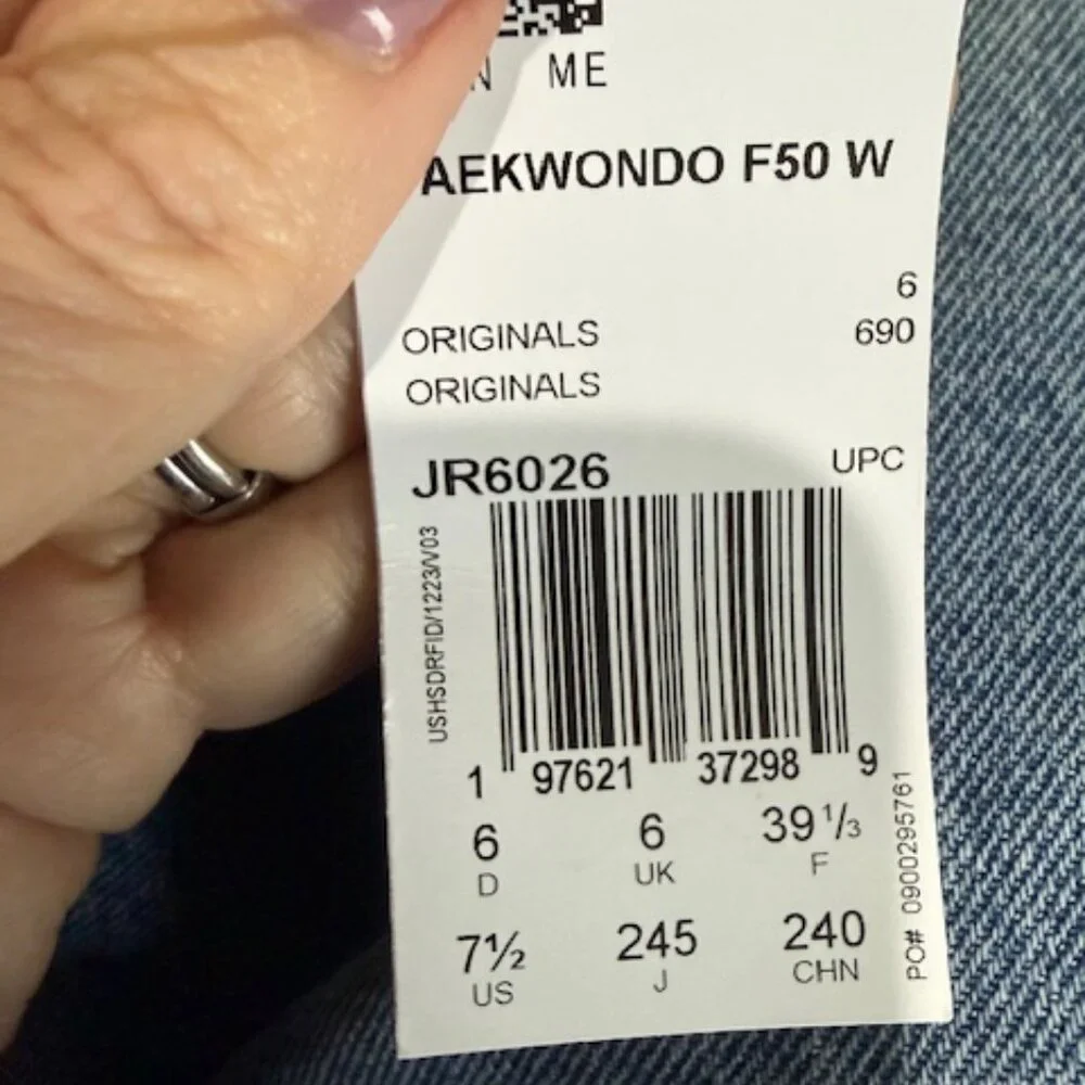 adidas taekwondo F50 new no box - Picture 8 of 8